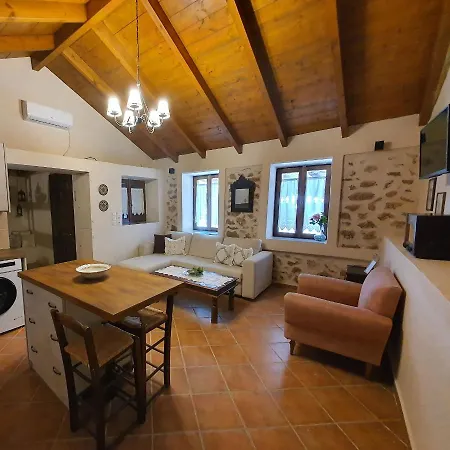 εvdokia's House * Καλαμίτσι